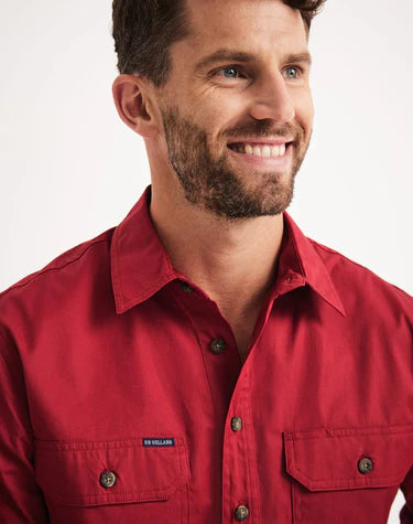 Burton Men's workshirt in midweight cotton in a Cherry red colour
